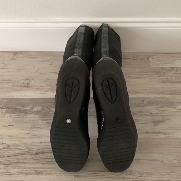 Donald J. Pilner Neda Patent Leather Wedge Boots - Picture 6 of 9